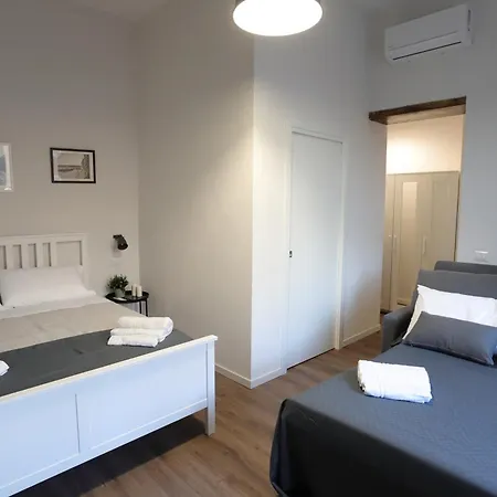 Tammurriata Nera Bedroom