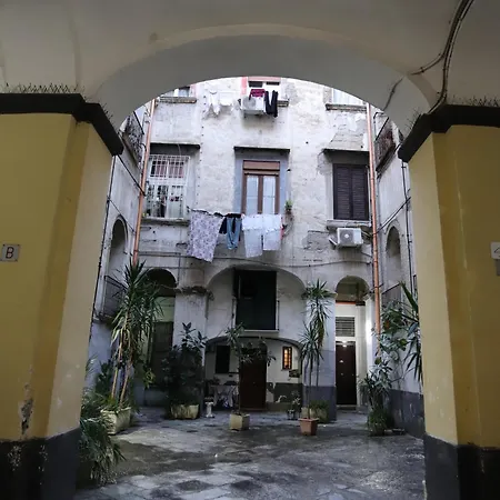 Maison d'hôtes Tammurriata Nera Bedroom Naples